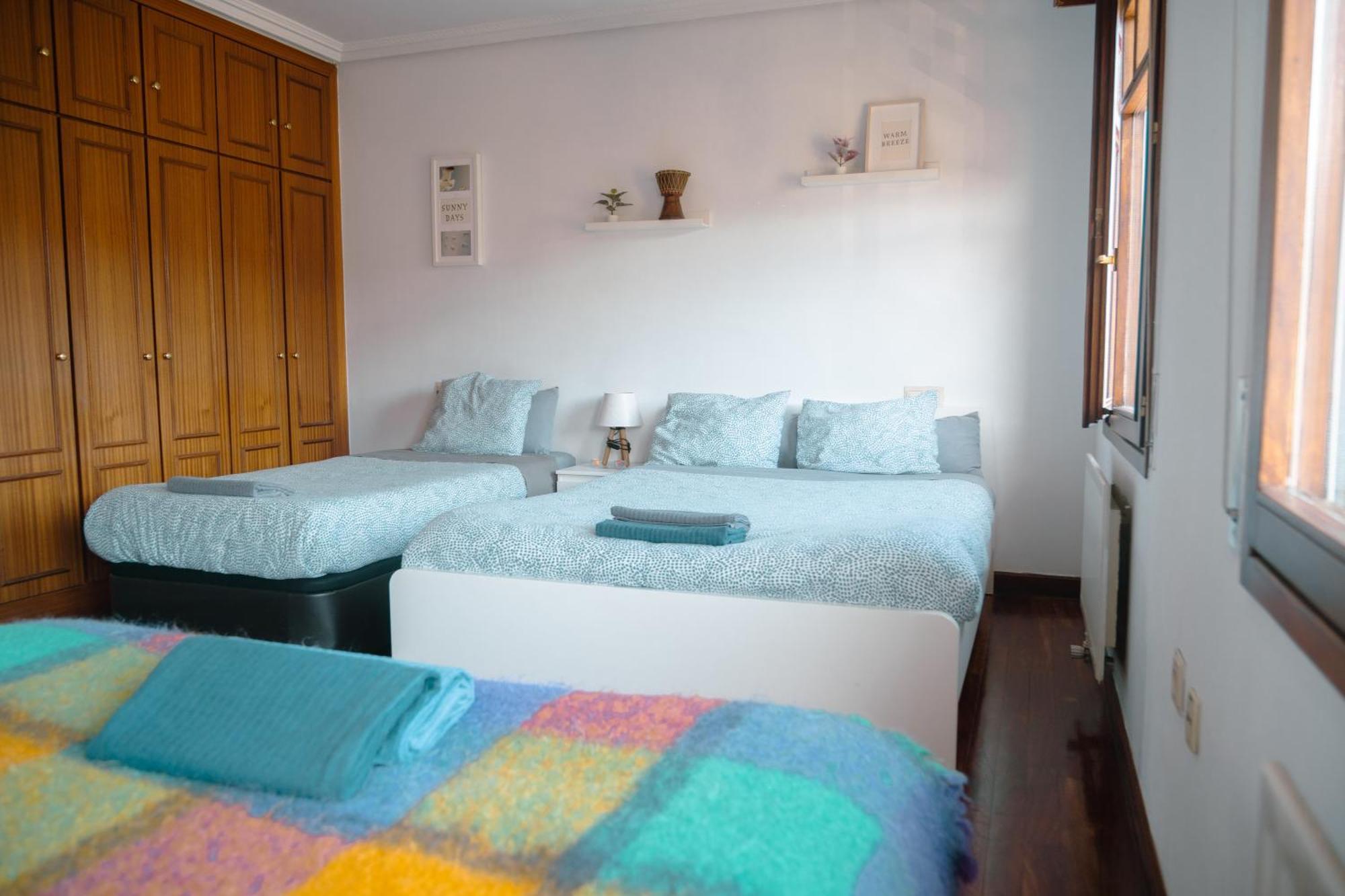 Chalet Bilbao-Aeropuerto Sondika Стая снимка