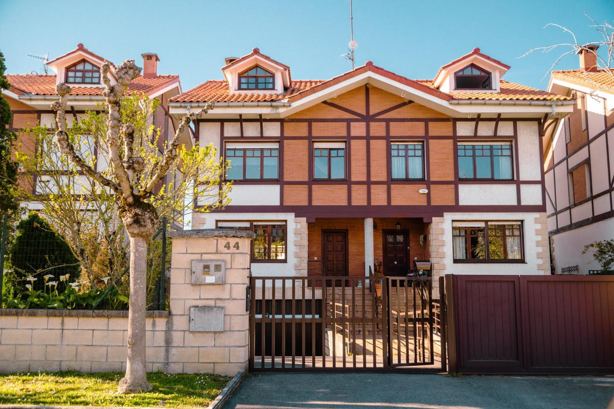 Chalet Bilbao-Aeropuerto Sondika Екстериор снимка